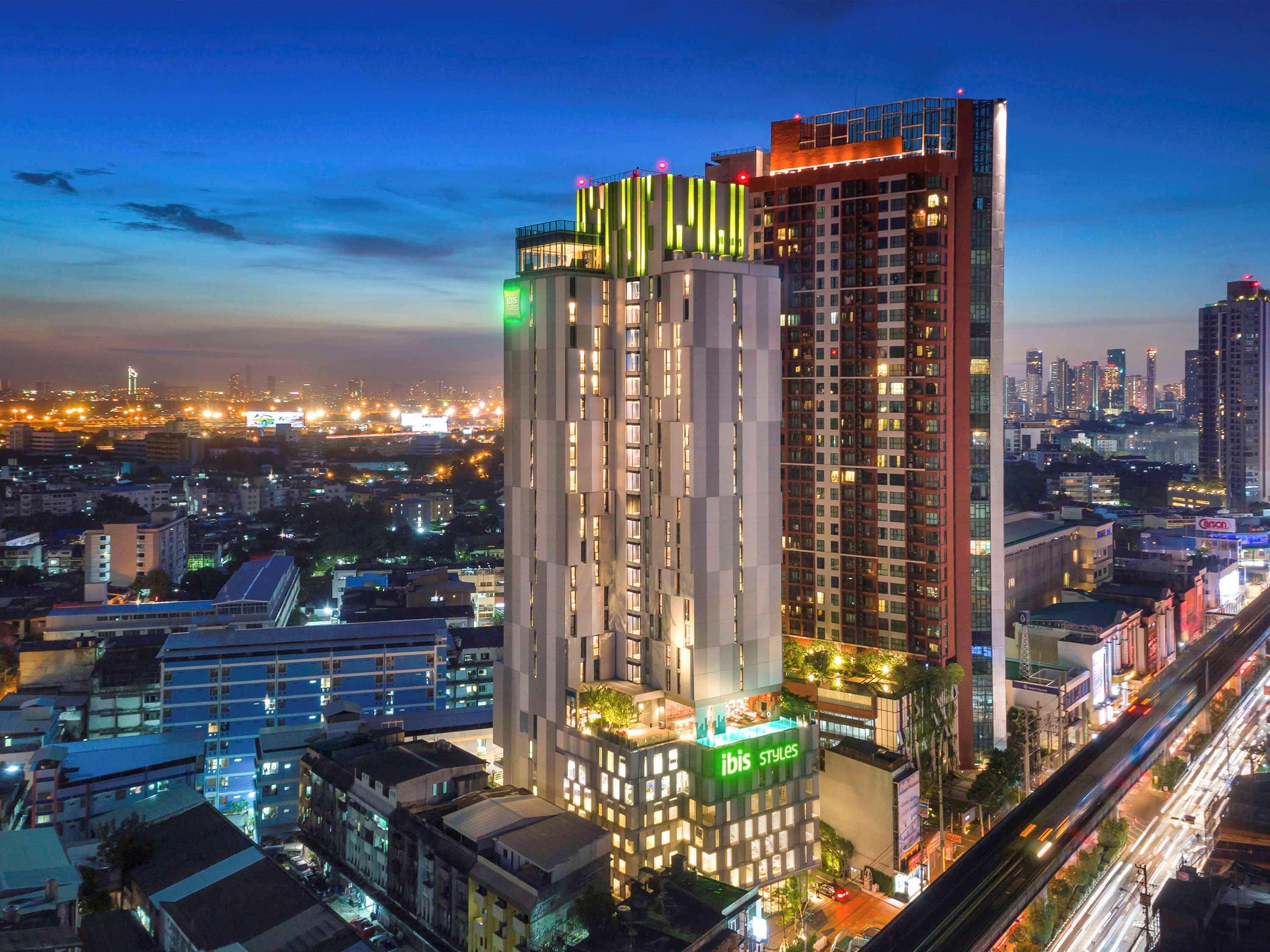 Ibis Styles Bangkok Sukhumvit Phra Khanong Hotel Ngoại thất bức ảnh